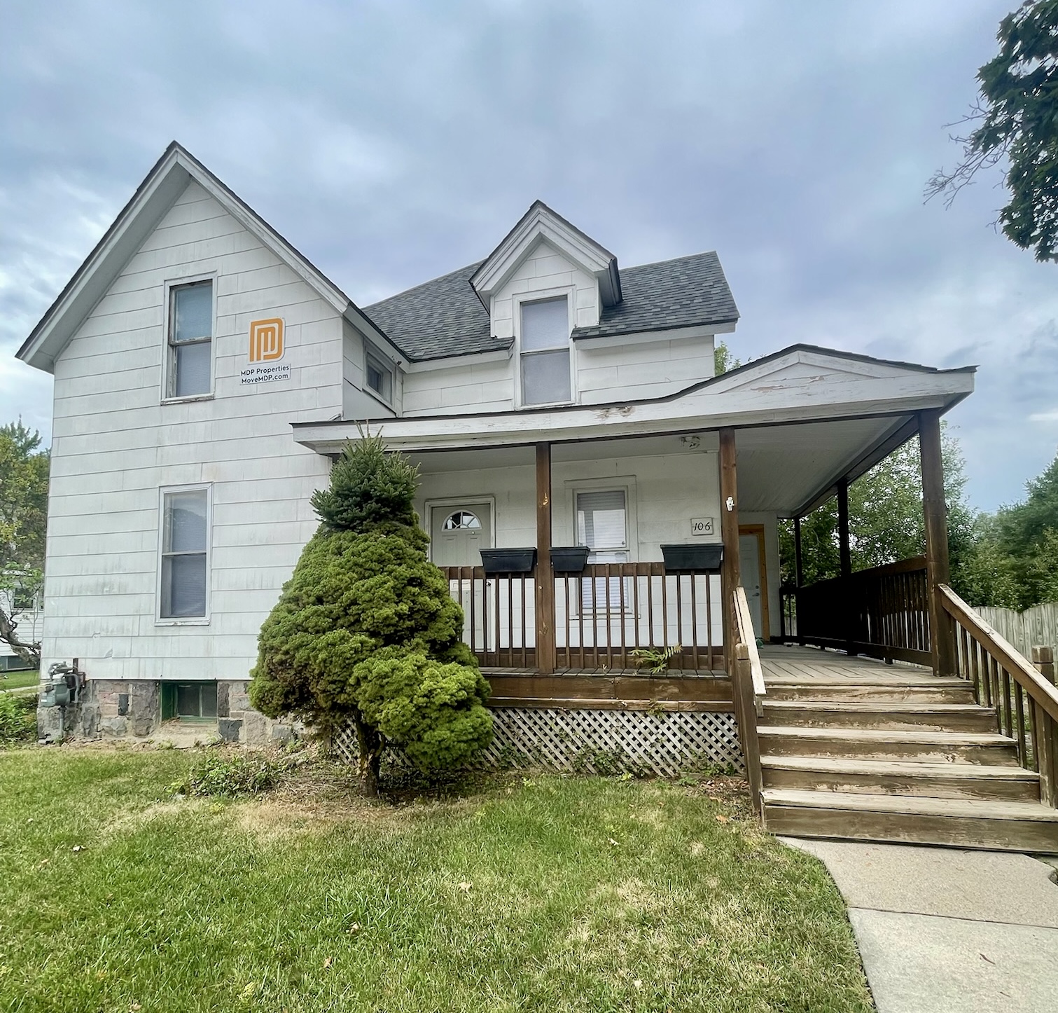Property main image